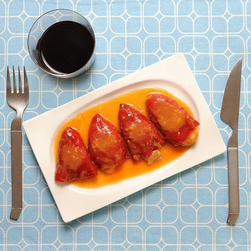 Pimientos de Piquillo rellenos de Carne