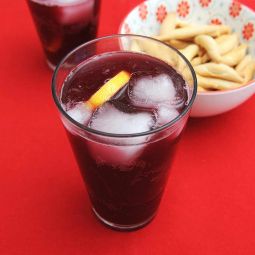 Spanish Tinto de Verano La Casera