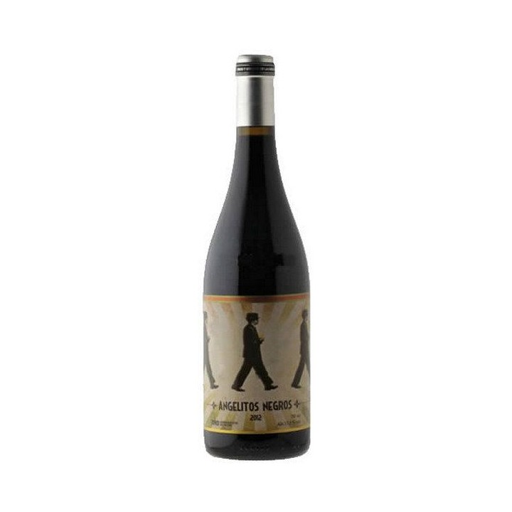Angelitos Negros vino tinto