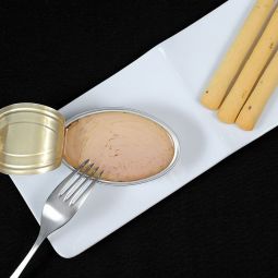 weißen Thunfisch in Olivenöl