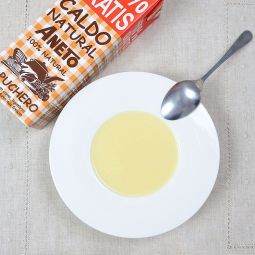 100% natural Aneto stew broth