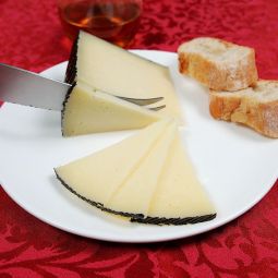García Baquero Mild Cheese, Wedge
