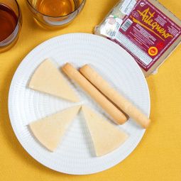Aged Manchego Cheese Artequeso