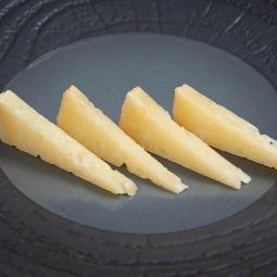 Manchego Mild Cheese Artequeso