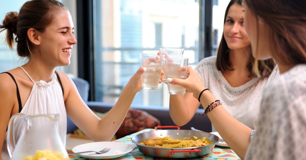 Sorprende a tu pareja con una cena española por San Valentín