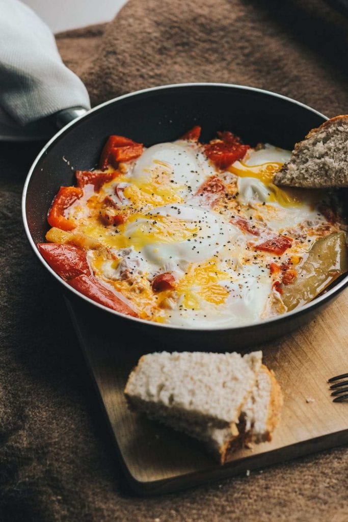 huevos rotos con jamón