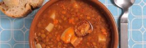 Lentils with chorizo soup recipe: ingredients and steps